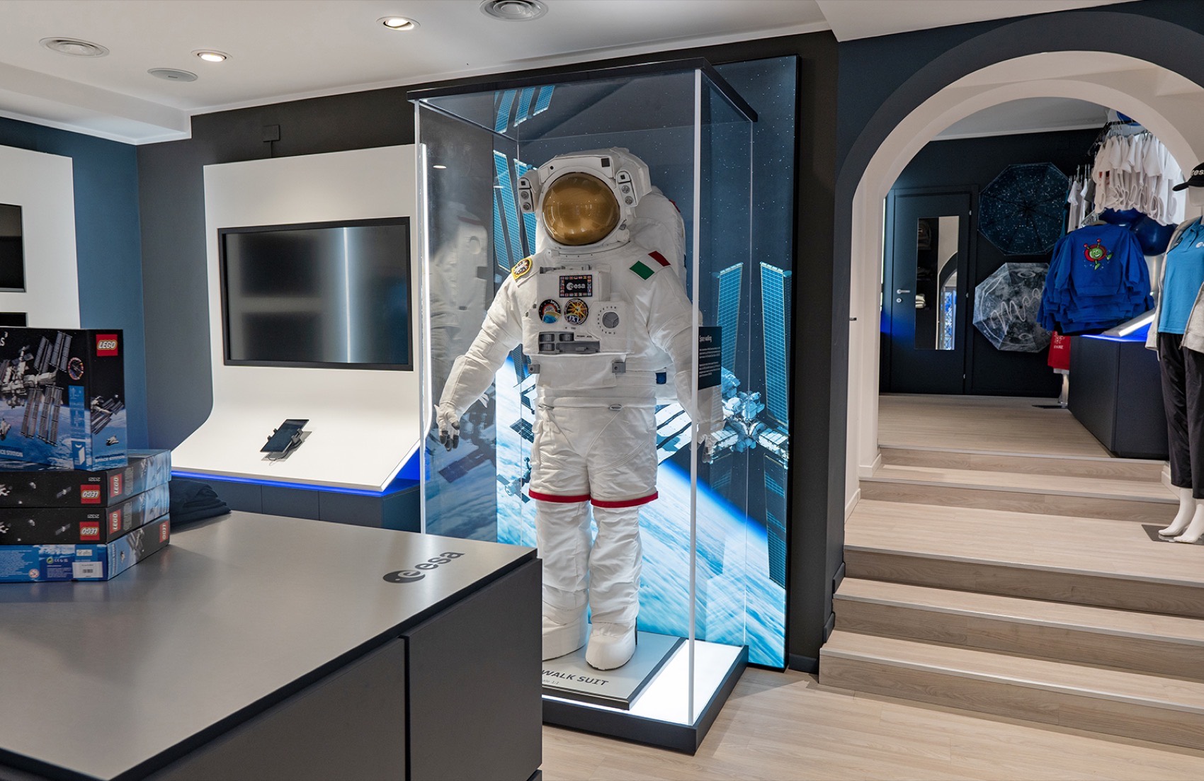 Negozio ESA — European Space Agency, shop fitting Giovanardi